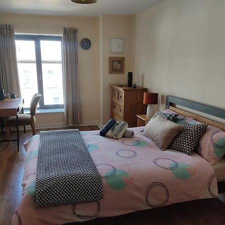 Swallows Nest - Spacious Bright Double Bedroom With Ensuite Bathroom دبلن المظهر الخارجي الصورة